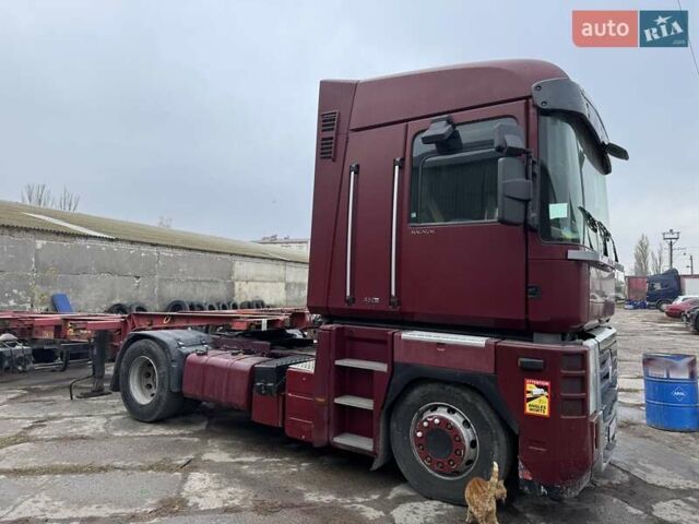 Рено Магнум 2008 в Одессе на Automoto.ua Красный Рено Магнум, объемом двигателя 12.8 л и пробегом 1 тыс. км за 10250 $, фото 3 на Automoto.ua