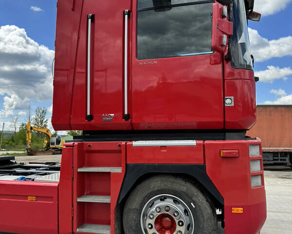 Червоний Рено Магнум, об'ємом двигуна 12.6 л та пробігом 123 тис. км за 7999 $, фото 5 на Automoto.ua