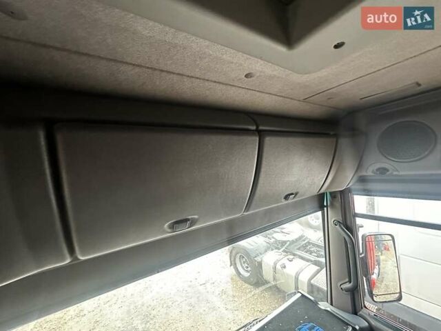 Червоний Рено Магнум, об'ємом двигуна 12.8 л та пробігом 1 тис. км за 11200 $, фото 35 на Automoto.ua