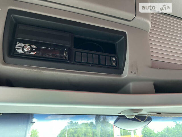 Червоний Рено Магнум, об'ємом двигуна 12.9 л та пробігом 52 тис. км за 7999 $, фото 16 на Automoto.ua