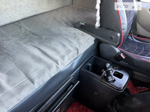 Червоний Рено Магнум, об'ємом двигуна 12.9 л та пробігом 52 тис. км за 7999 $, фото 18 на Automoto.ua