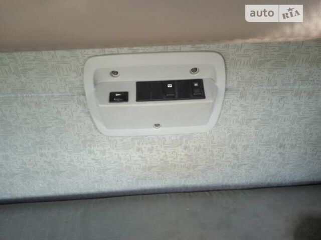 Рено Магнум 2010 у Вінниці на Automoto.ua Червоний Рено Магнум, об'ємом двигуна 12.8 л та пробігом 840 тис. км за 18000 $, фото 25 на Automoto.ua