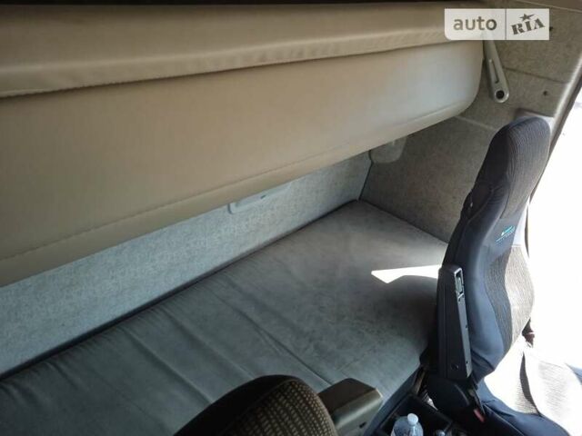 Рено Магнум 2010 у Вінниці на Automoto.ua Червоний Рено Магнум, об'ємом двигуна 12.8 л та пробігом 840 тис. км за 18000 $, фото 21 на Automoto.ua