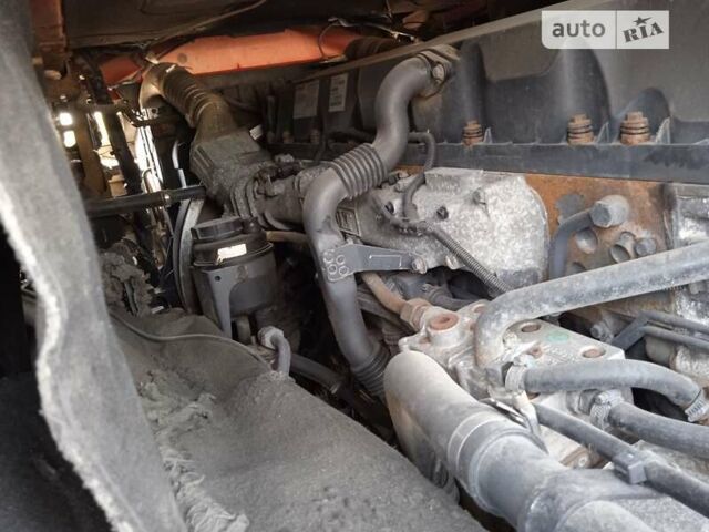 Рено Магнум 2010 у Вінниці на Automoto.ua Червоний Рено Магнум, об'ємом двигуна 12.8 л та пробігом 840 тис. км за 18000 $, фото 29 на Automoto.ua