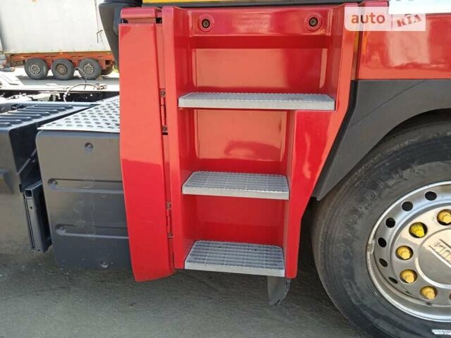 Рено Магнум 2010 у Вінниці на Automoto.ua Червоний Рено Магнум, об'ємом двигуна 12.8 л та пробігом 840 тис. км за 18000 $, фото 3 на Automoto.ua