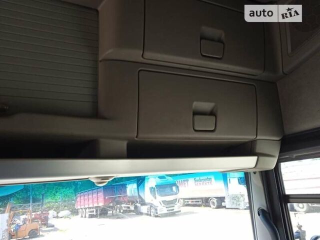 Рено Магнум 2010 у Вінниці на Automoto.ua Червоний Рено Магнум, об'ємом двигуна 12.8 л та пробігом 840 тис. км за 18000 $, фото 17 на Automoto.ua