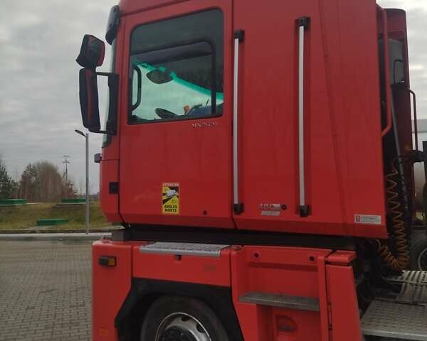 Красный Рено Магнум, объемом двигателя 0 л и пробегом 1 тыс. км за 13000 $, фото 2 на Automoto.ua