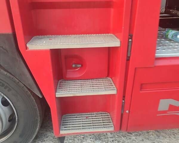 Красный Рено Магнум, объемом двигателя 12.9 л и пробегом 980 тыс. км за 25500 $, фото 21 на Automoto.ua