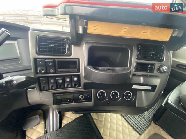 Червоний Рено Магнум, об'ємом двигуна 12.9 л та пробігом 220 тис. км за 15000 $, фото 31 на Automoto.ua