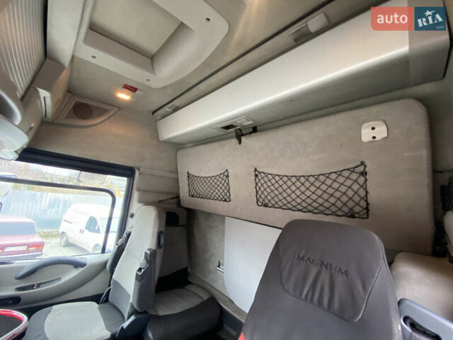 Червоний Рено Магнум, об'ємом двигуна 12.9 л та пробігом 220 тис. км за 15000 $, фото 24 на Automoto.ua