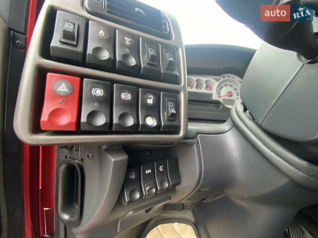 Червоний Рено Магнум, об'ємом двигуна 12.9 л та пробігом 220 тис. км за 15000 $, фото 30 на Automoto.ua