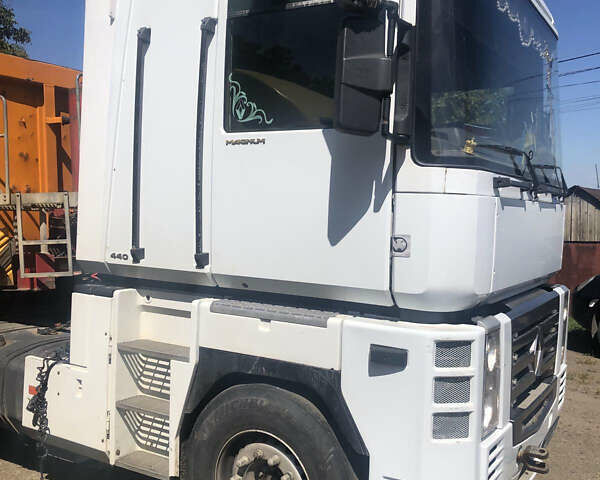 Рено Магнум, об'ємом двигуна 0 л та пробігом 1 тис. км за 4692 $, фото 2 на Automoto.ua