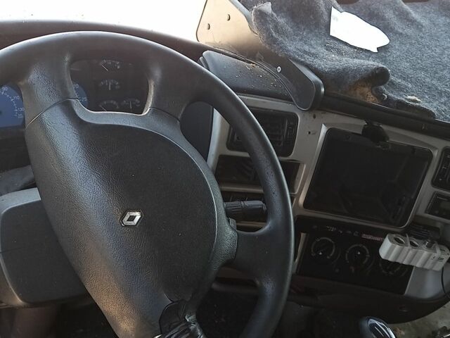 Рено Магнум, объемом двигателя 12 л и пробегом 0 тыс. км за 3365 $, фото 5 на Automoto.ua