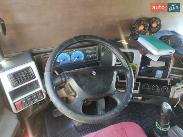 Рено Магнум, объемом двигателя 12.6 л и пробегом 130 тыс. км за 13500 $, фото 3 на Automoto.ua