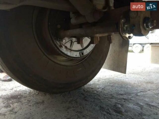 Рено Магнум, объемом двигателя 12.8 л и пробегом 1 тыс. км за 17500 $, фото 10 на Automoto.ua