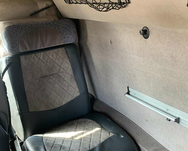 Рено Магнум 2004 у Чернівцях на Automoto.ua Рено Магнум, об'ємом двигуна 0 л та пробігом 900 тис. км за 12000 $, фото 5 на Automoto.ua