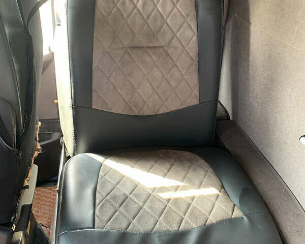 Рено Магнум 2004 у Чернівцях на Automoto.ua Рено Магнум, об'ємом двигуна 0 л та пробігом 900 тис. км за 12000 $, фото 11 на Automoto.ua