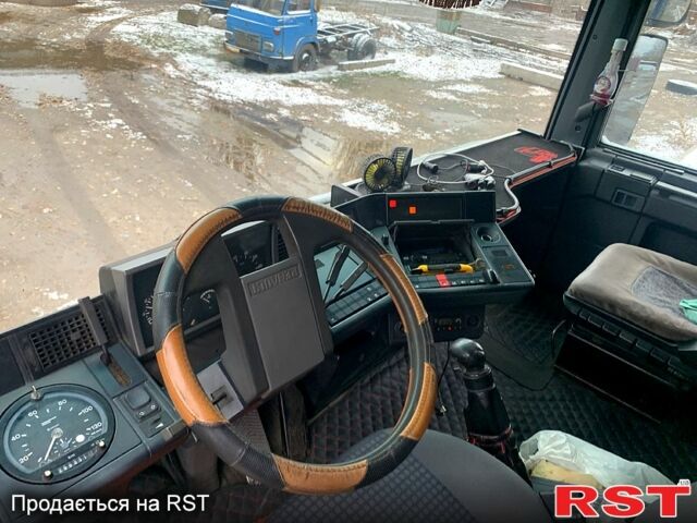 Рено Магнум, об'ємом двигуна 12.5 л та пробігом 0 тис. км за 7500 $, фото 6 на Automoto.ua