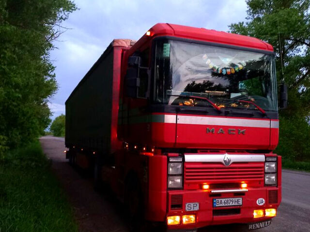 Рено Магнум, об'ємом двигуна 12.8 л та пробігом 968 тис. км за 4500 $, фото 6 на Automoto.ua