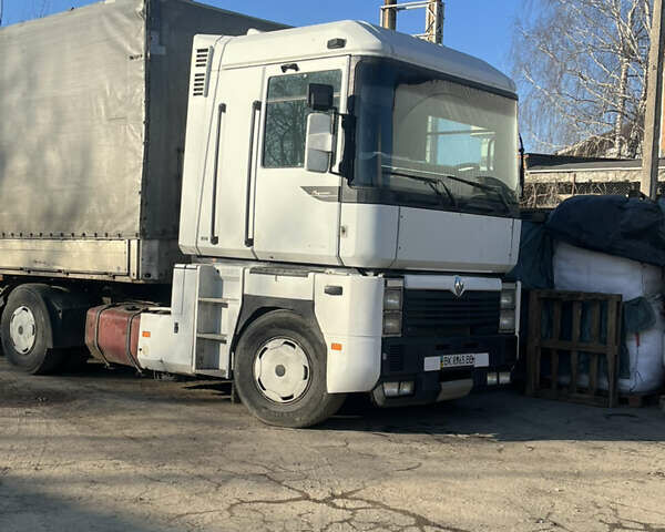 Рено Магнум, объемом двигателя 0 л и пробегом 1000 тыс. км за 4800 $, фото 1 на Automoto.ua