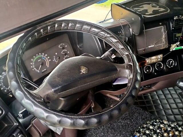 Рено Магнум, объемом двигателя 12 л и пробегом 0 тыс. км за 4000 $, фото 3 на Automoto.ua