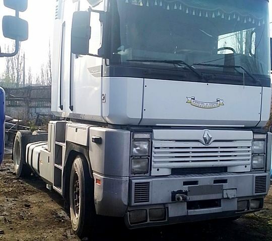 Рено Магнум, объемом двигателя 12 л и пробегом 990 тыс. км за 4100 $, фото 3 на Automoto.ua