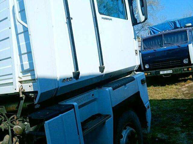 Рено Магнум, объемом двигателя 11 л и пробегом 0 тыс. км за 4200 $, фото 3 на Automoto.ua