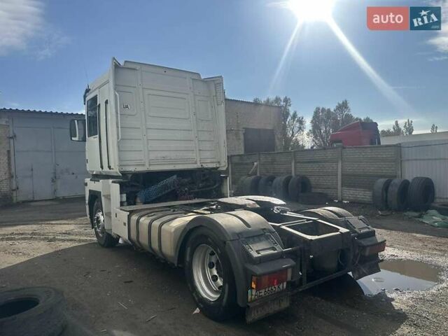 Рено Магнум 2005 у Дніпро (Дніпропетровську) на Automoto.ua Рено Магнум, об'ємом двигуна 11.9 л та пробігом 800 тис. км за 6000 $, фото 5 на Automoto.ua