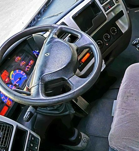 Рено Магнум, об'ємом двигуна 12 л та пробігом 10000 тис. км за 6000 $, фото 2 на Automoto.ua