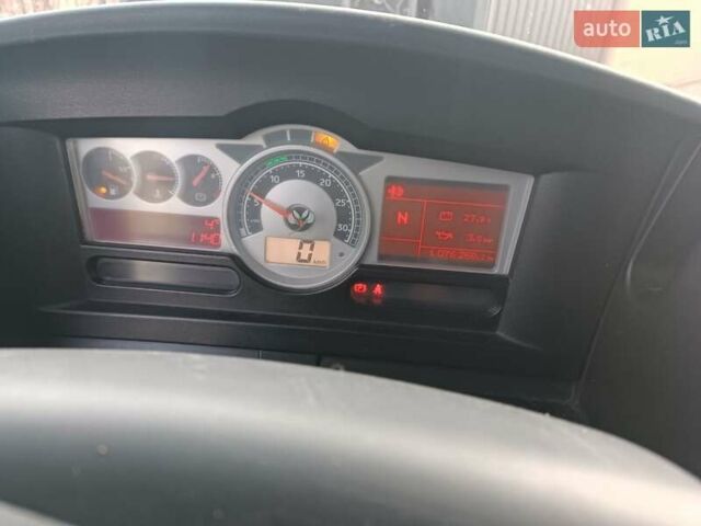 Рено Магнум, объемом двигателя 12.8 л и пробегом 1 тыс. км за 10000 $, фото 5 на Automoto.ua