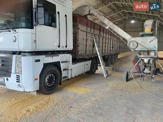 Рено Магнум, объемом двигателя 10.8 л и пробегом 1 тыс. км за 15000 $, фото 3 на Automoto.ua