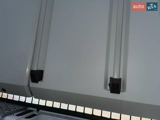 Рено Магнум, объемом двигателя 12.8 л и пробегом 999 тыс. км за 9999 $, фото 16 на Automoto.ua