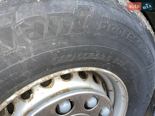 Рено Магнум, объемом двигателя 12.8 л и пробегом 999 тыс. км за 9999 $, фото 9 на Automoto.ua