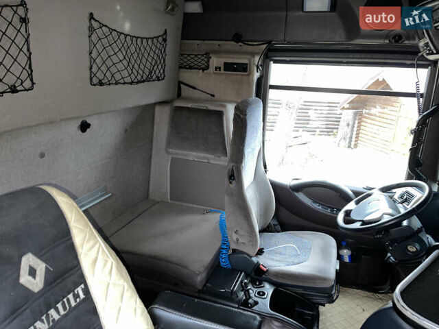 Рено Магнум, объемом двигателя 12.8 л и пробегом 999 тыс. км за 9999 $, фото 22 на Automoto.ua