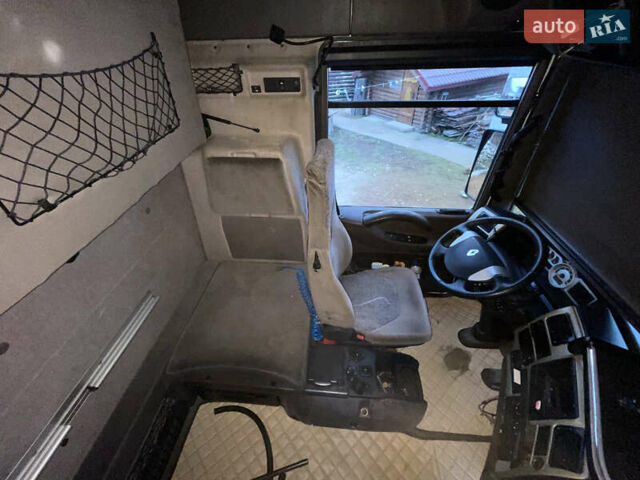 Рено Магнум, объемом двигателя 12.8 л и пробегом 999 тыс. км за 9999 $, фото 27 на Automoto.ua