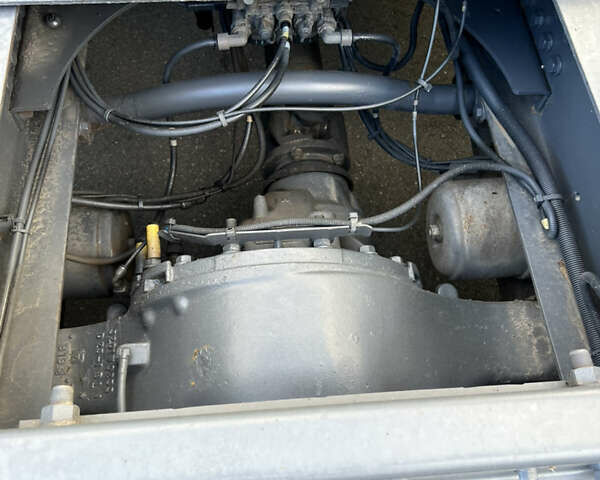 Рено Магнум, объемом двигателя 12 л и пробегом 1 тыс. км за 9800 $, фото 16 на Automoto.ua