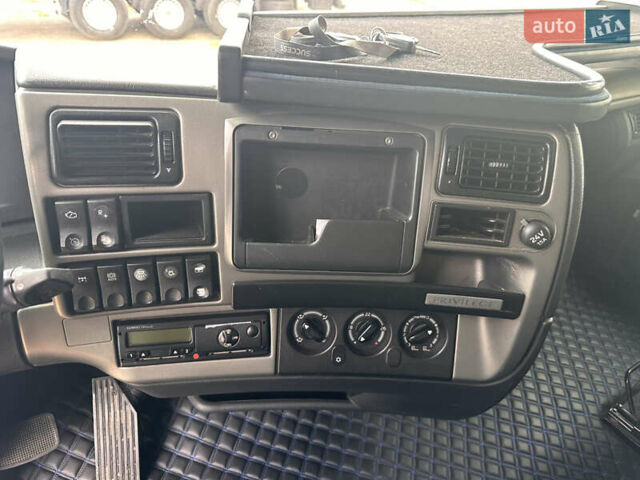 Рено Магнум, объемом двигателя 0 л и пробегом 100 тыс. км за 16500 $, фото 12 на Automoto.ua