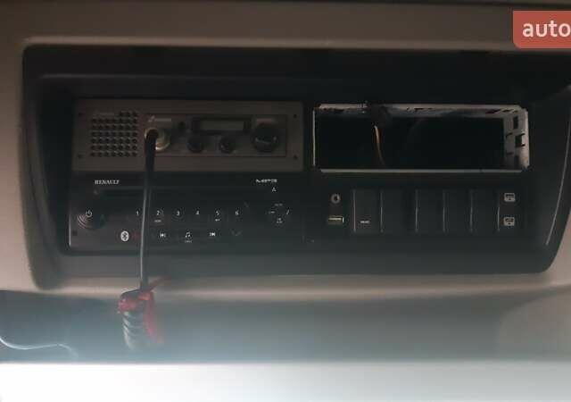 Рено Магнум, об'ємом двигуна 0 л та пробігом 1 тис. км за 12000 $, фото 3 на Automoto.ua