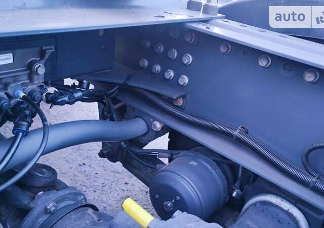 Рено Магнум, объемом двигателя 12.9 л и пробегом 700 тыс. км за 23600 $, фото 16 на Automoto.ua