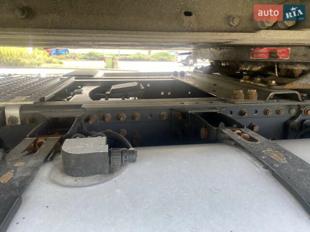 Рено Магнум, объемом двигателя 12.9 л и пробегом 835 тыс. км за 14000 $, фото 11 на Automoto.ua
