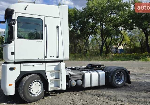 Рено Магнум, объемом двигателя 0 л и пробегом 1 тыс. км за 14500 $, фото 14 на Automoto.ua