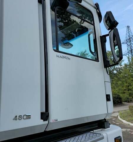 Рено Магнум, объемом двигателя 0 л и пробегом 1 тыс. км за 14500 $, фото 10 на Automoto.ua