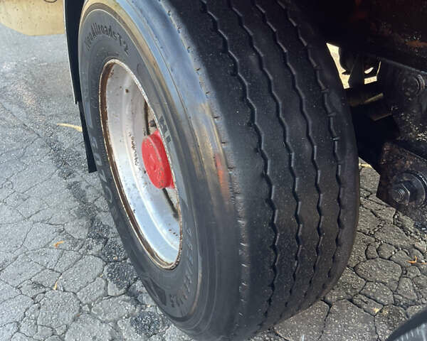 Жовтий Рено Магнум, об'ємом двигуна 11.93 л та пробігом 1 тис. км за 7800 $, фото 18 на Automoto.ua