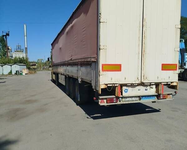 Желтый Рено Магнум, объемом двигателя 12 л и пробегом 2 тыс. км за 10000 $, фото 2 на Automoto.ua