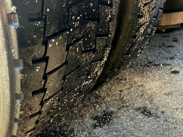 Жовтий Рено Магнум, об'ємом двигуна 12 л та пробігом 0 тис. км за 7800 $, фото 7 на Automoto.ua