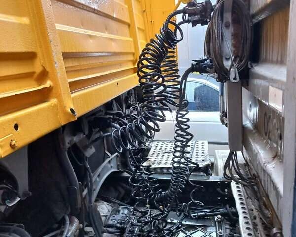 Рено Магнум 2007 у Тернополі на Automoto.ua Жовтий Рено Магнум, об'ємом двигуна 12.78 л та пробігом 980 тис. км за 6900 $, фото 15 на Automoto.ua