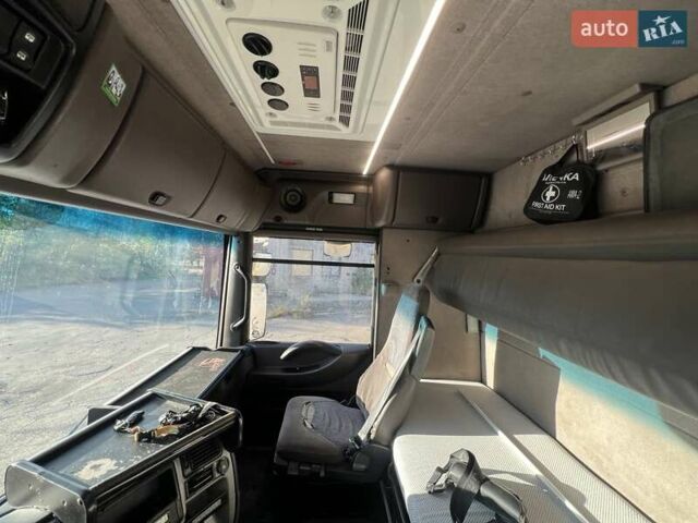 Желтый Рено Магнум, объемом двигателя 12.8 л и пробегом 1 тыс. км за 11000 $, фото 26 на Automoto.ua