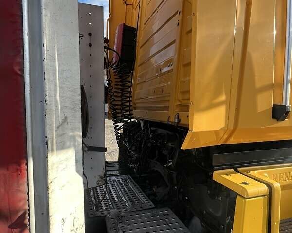 Желтый Рено Магнум, объемом двигателя 12.8 л и пробегом 1 тыс. км за 11000 $, фото 20 на Automoto.ua