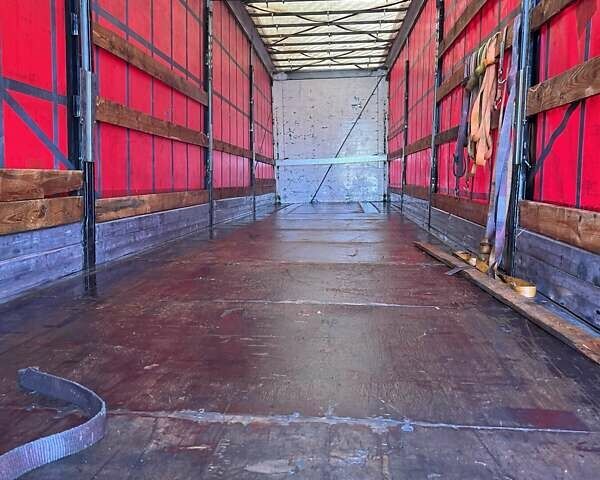 Желтый Рено Магнум, объемом двигателя 12.8 л и пробегом 1 тыс. км за 11000 $, фото 21 на Automoto.ua