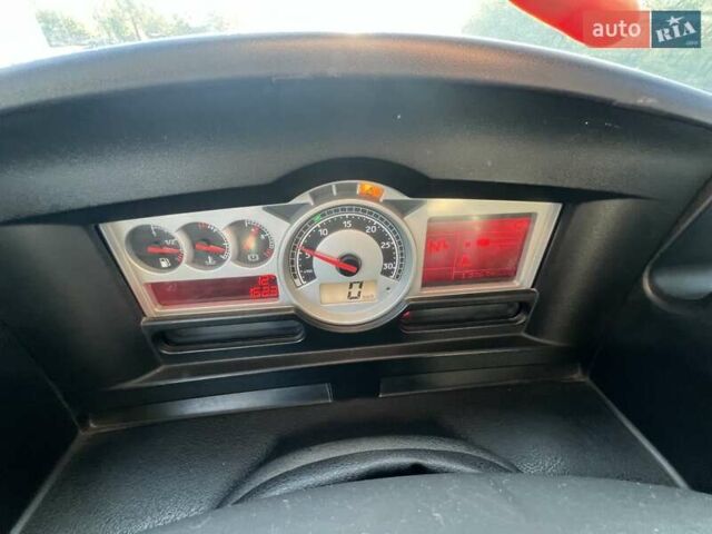 Желтый Рено Магнум, объемом двигателя 12.8 л и пробегом 1 тыс. км за 11000 $, фото 27 на Automoto.ua